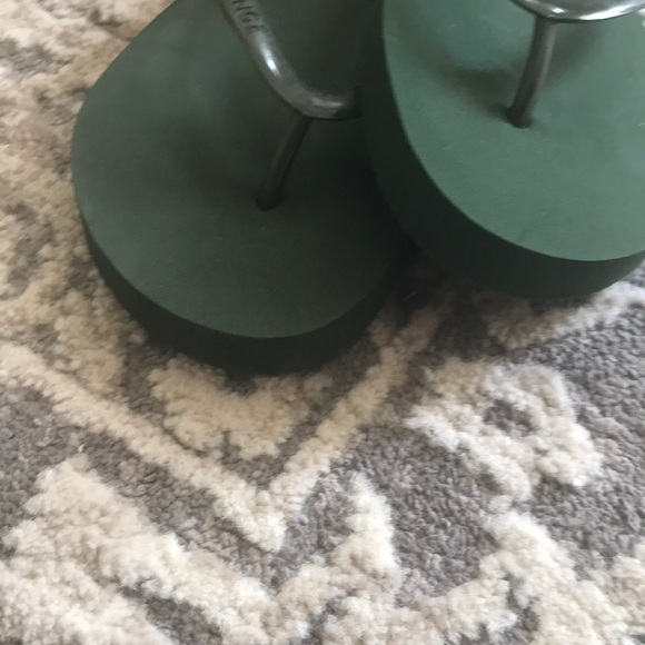 Armani Exchange Green Flip Flops - Picture 8 of 9